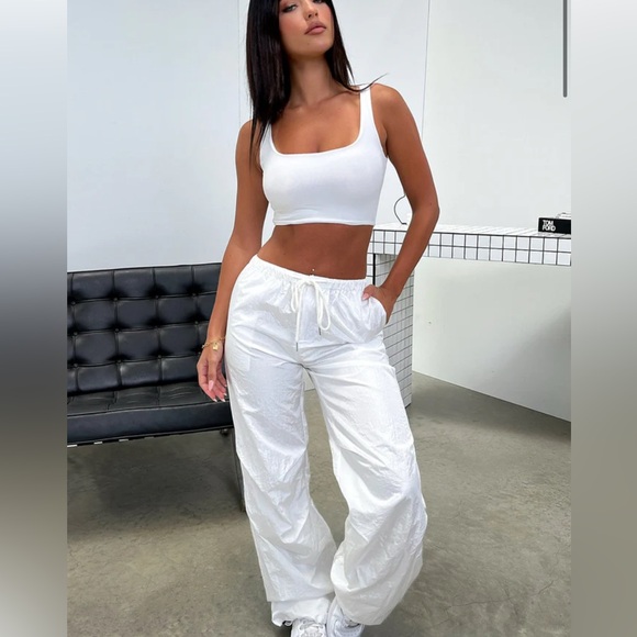 Divided white cargo pants - Picture 1 of 3